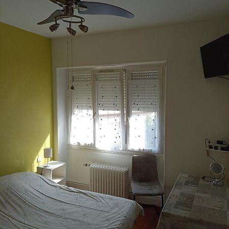 לה קראוזו Chambre Meublee Au Coeur De Ville - Chez L'Habitant מראה חיצוני תמונה